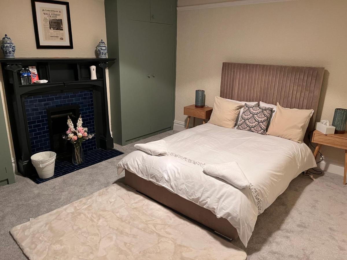 Luxury Cosy Retreat Apt Лондон Екстер'єр фото