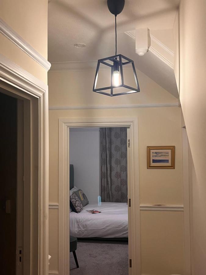 Luxury Cosy Retreat Apt Лондон Екстер'єр фото
