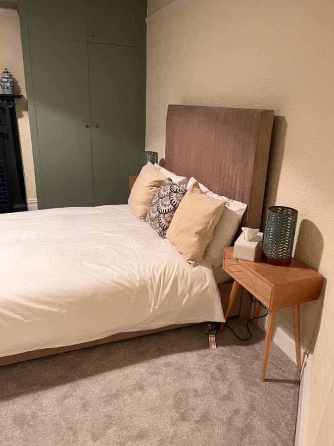 Luxury Cosy Retreat Apt Лондон Екстер'єр фото